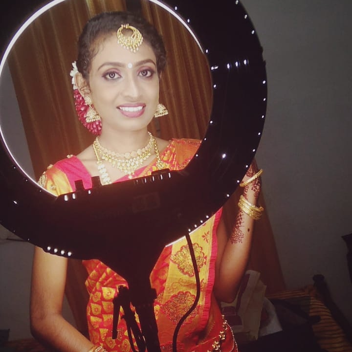 LACHU LADIES BEAUTY PARLOUR MANNARKKAD